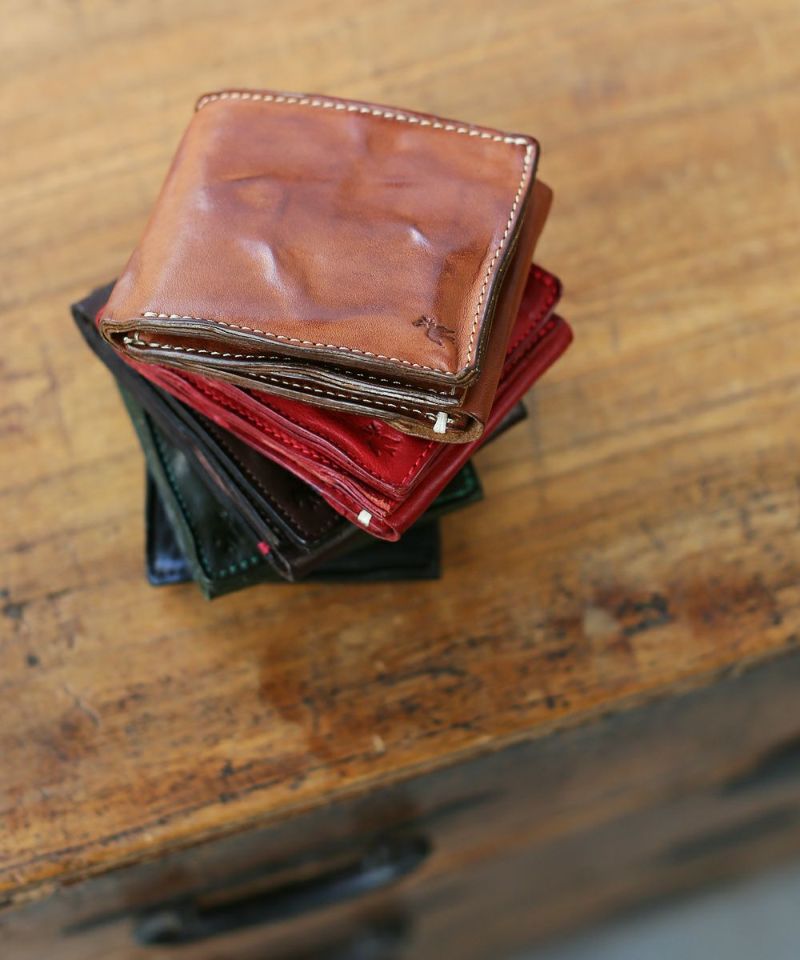 レザーの二つ折り財布